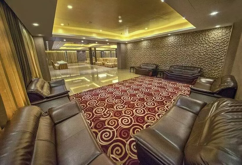 Fotos del hotel The Fern Residency Kolkata:  3