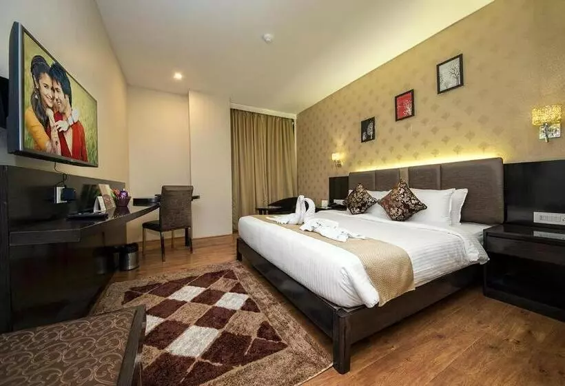 Fotos del hotel The Fern Residency Kolkata:  2