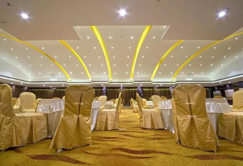 Fotos del hotel The Fern Residency Kolkata:  22