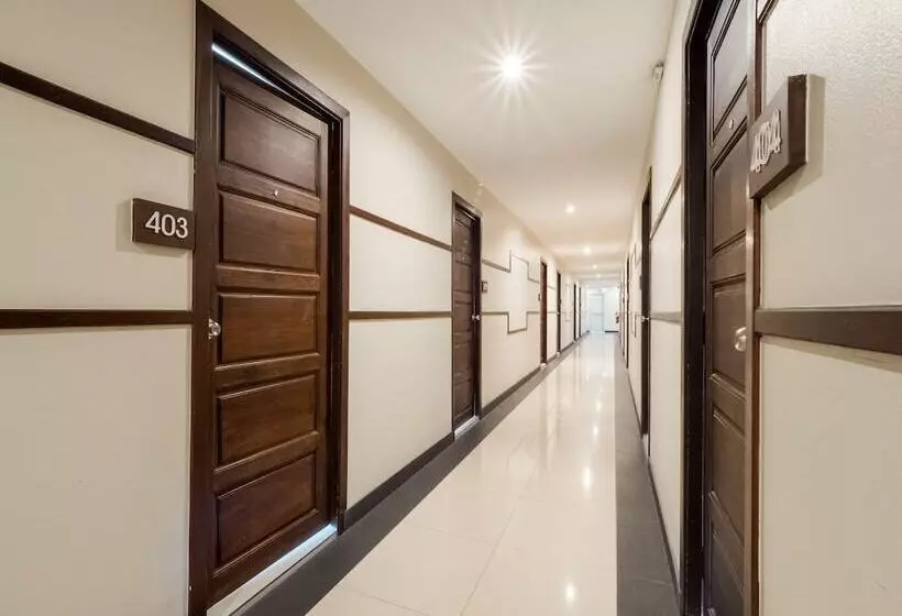 Fotos del hotel Capital O 1102 The Sp Boutique:  3