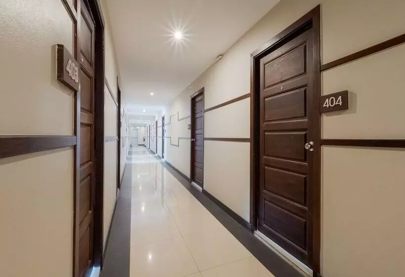 Fotos del hotel Capital O 1102 The Sp Boutique:  13