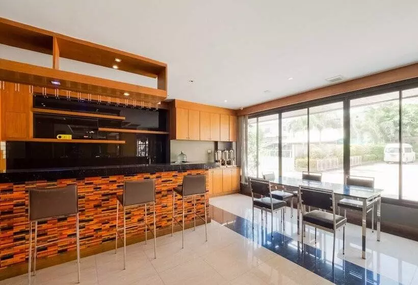 Fotos del hotel Capital O 1102 The Sp Boutique:  10