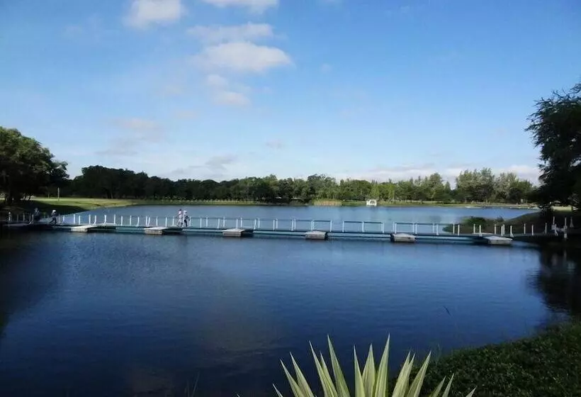 Fotos del hotel The Beverly Hills:  3