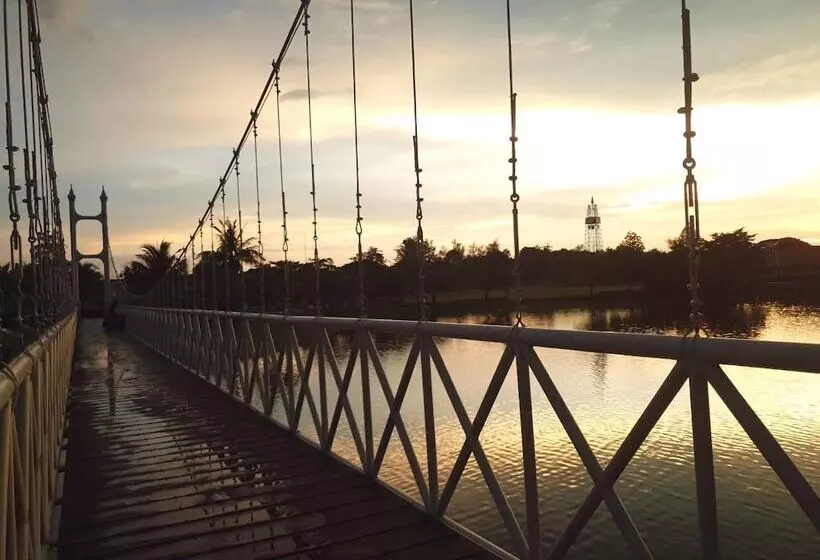 Fotos del hotel The Beverly Hills:  16