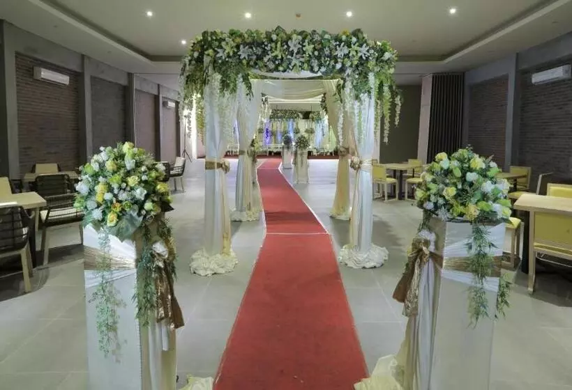 Fotos del hotel Bedrock Hotel Kuta:  4