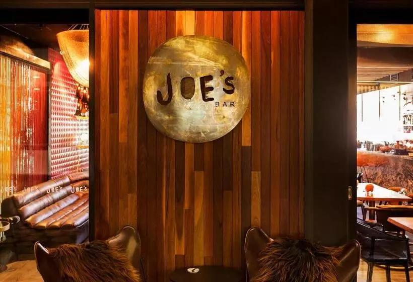 Fotos del hotel East Hotel And Apartments:  23