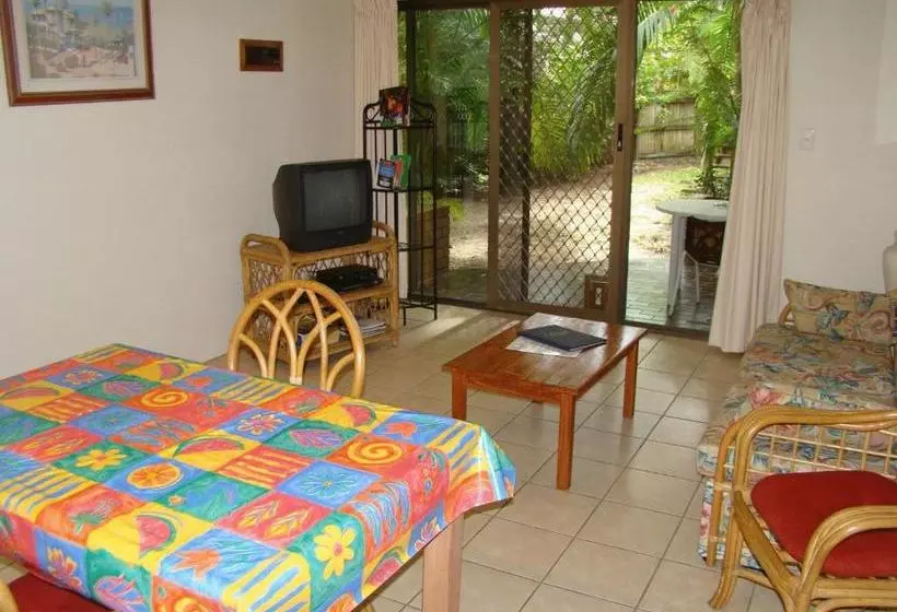 Fotos del hotel Noosa Yallambee Holiday Apartments:  3