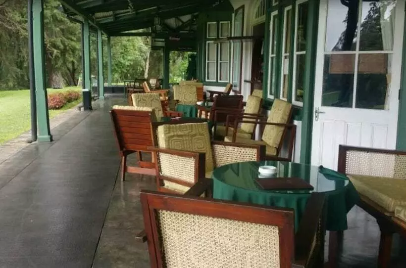 Fotos del hotel Nuwara Eliya Golf Club:  6