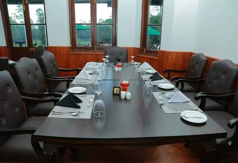 Fotos del hotel Nuwara Eliya Golf Club:  5