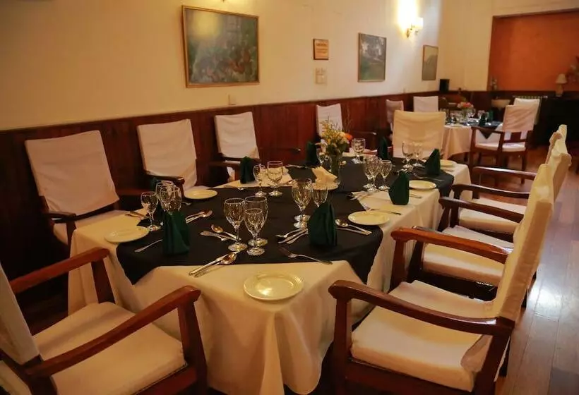 Fotos del hotel Nuwara Eliya Golf Club:  16