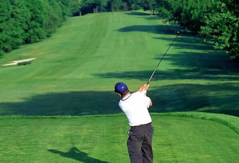 Fotos del hotel Nuwara Eliya Golf Club:  7