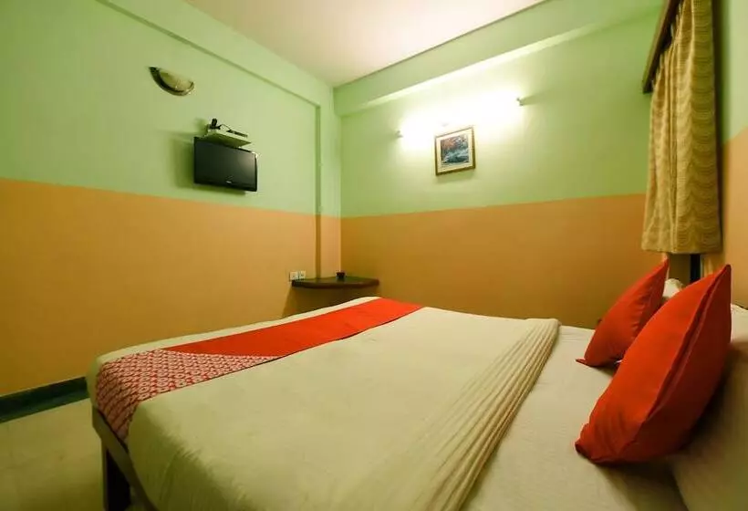 Fotos del hotel Collection O 2249  Blue Bird:  5