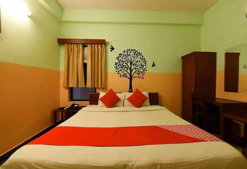 Fotos del hotel Collection O 2249  Blue Bird:  6