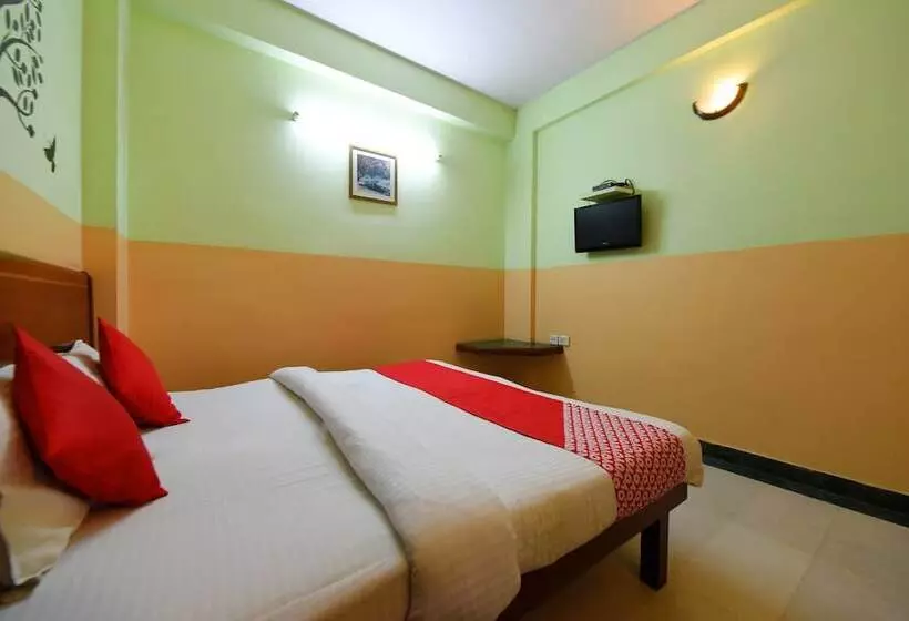 Fotos del hotel Collection O 2249  Blue Bird:  13