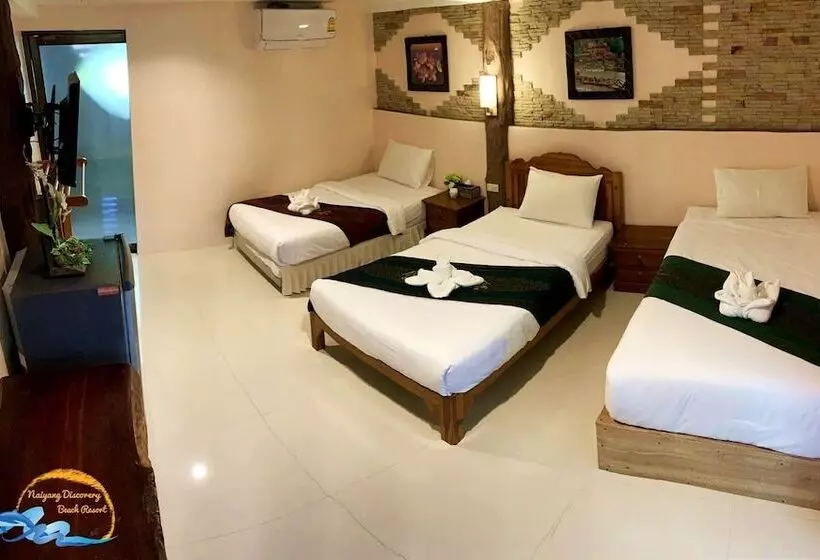 Fotos del hotel Naiyang Discovery Beach Resort:  21