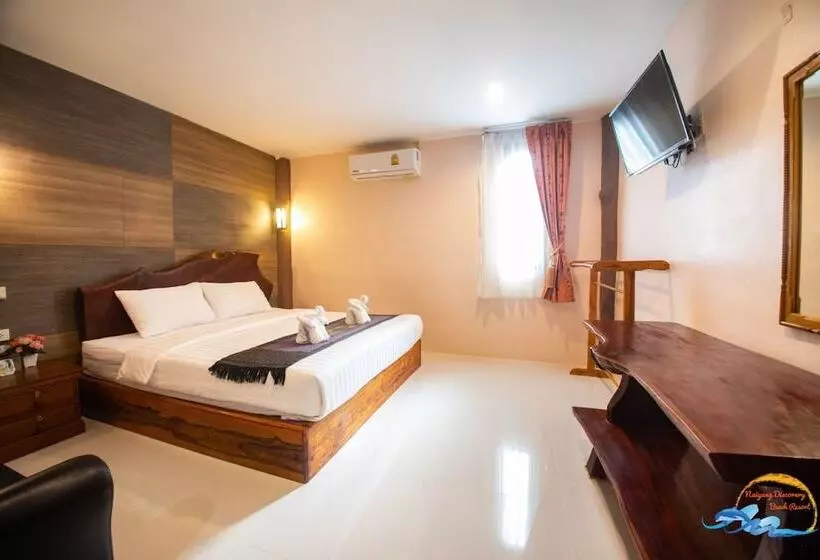 Fotos del hotel Naiyang Discovery Beach Resort:  19