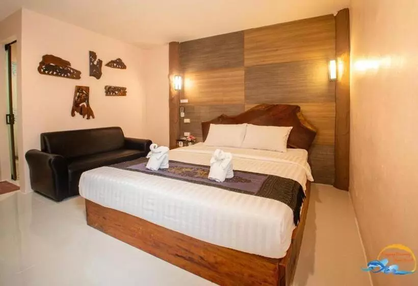 Fotos del hotel Naiyang Discovery Beach Resort:  14