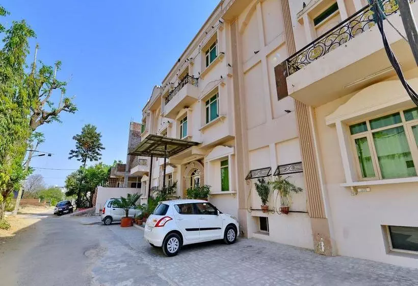 Fotos del hotel OYO 8051 Hotel Don Jon:  4