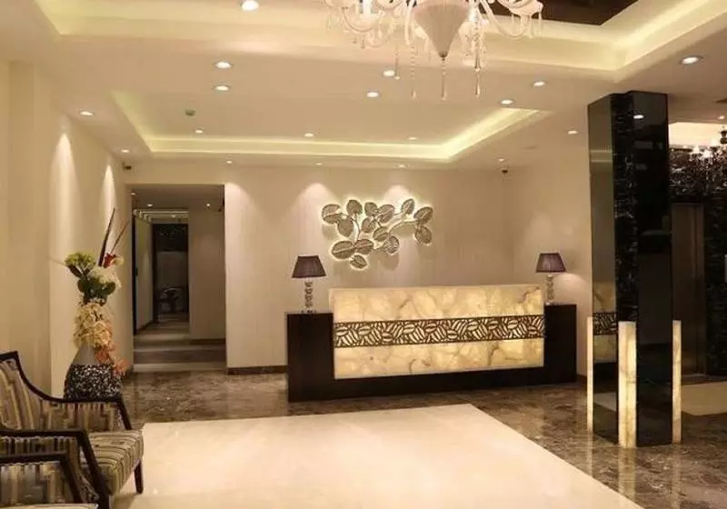 Fotos del hotel Edition O 30034 Flora Residency:  3