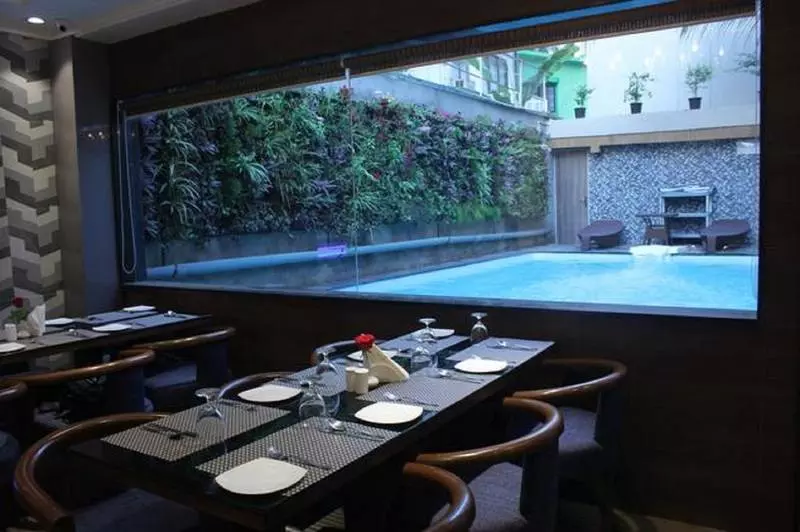 Fotos del hotel Edition O 30034 Flora Residency:  4