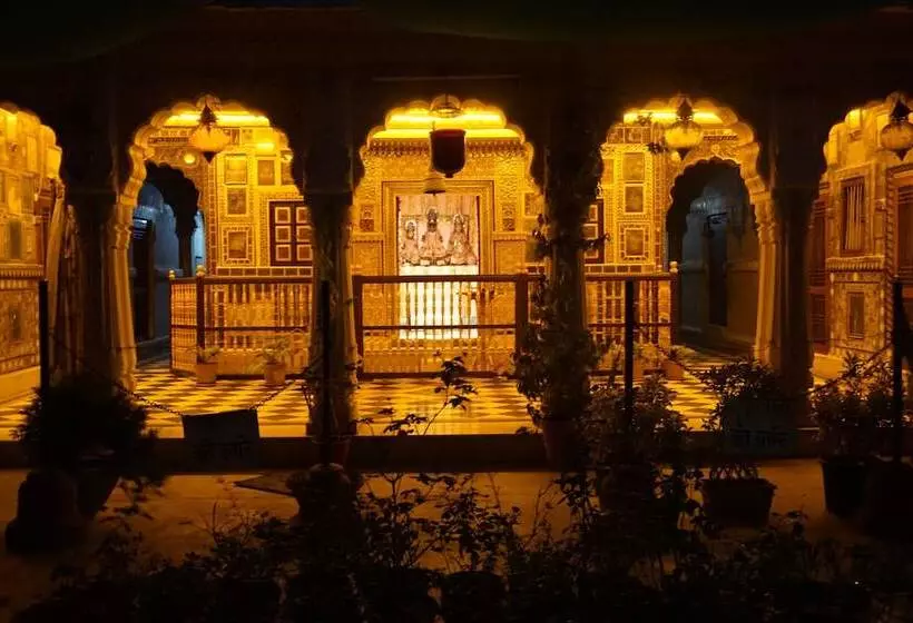 Fotos del hotel Nirvana Home:  24