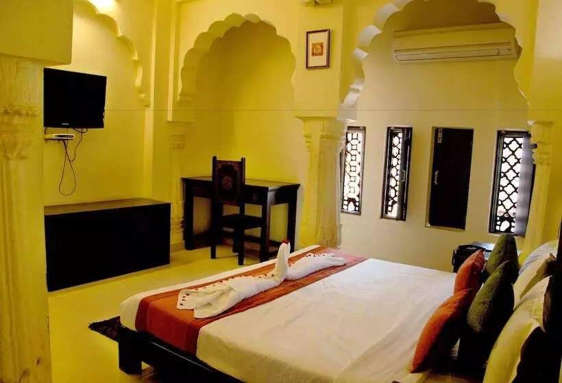 Fotos del hotel Nirvana Home:  9