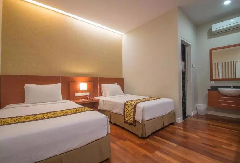 Fotos del hotel Trio Indah 2:  20