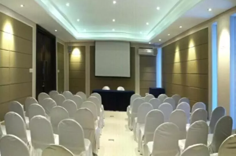 Fotos del hotel Trio Indah 2:  3