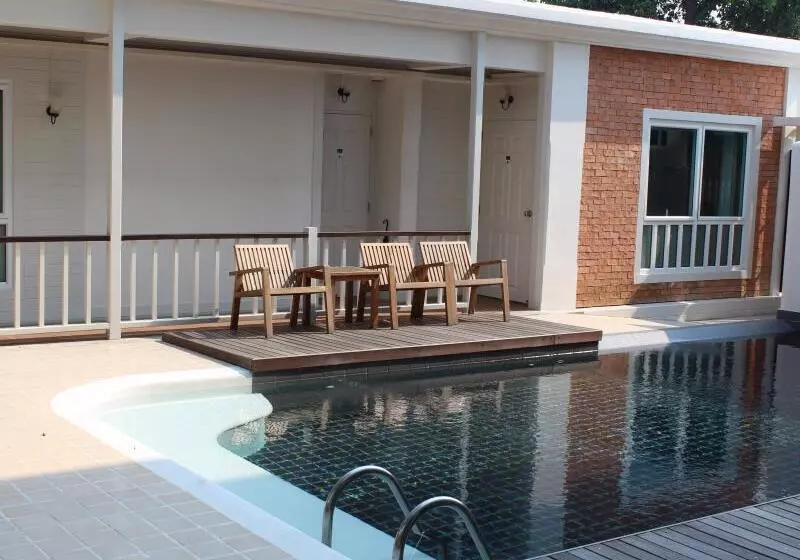 Fotos del hotel Baan Pimpisa Bangsaray Boutique Residence:  4