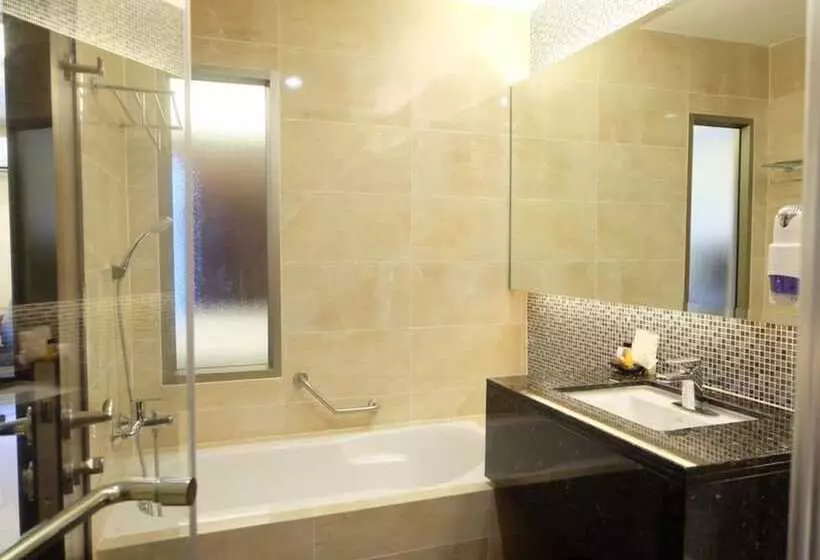 Fotos del hotel March  Pattaya:  10