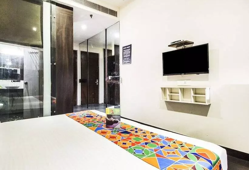 Fotos del hotel Fab Orbion Mall Road:  21