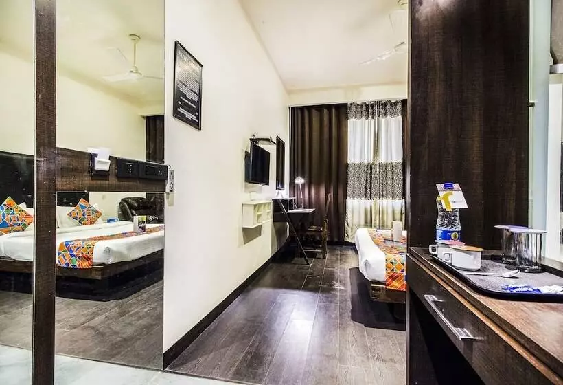 Fotos del hotel Fab Orbion Mall Road:  15