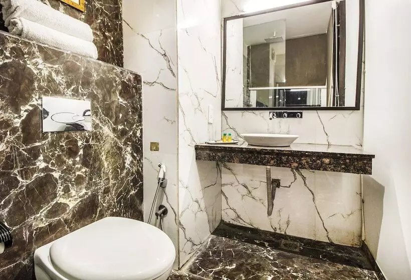 Fotos del hotel Fab Orbion Mall Road:  11