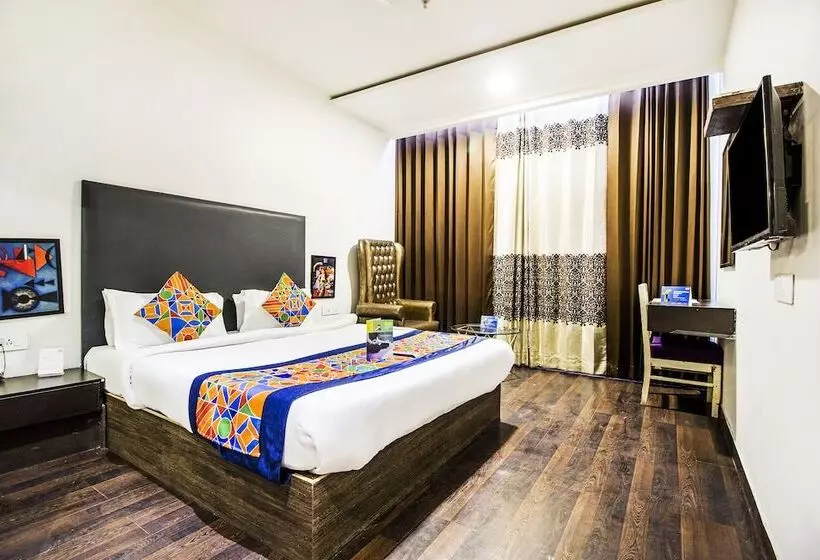 Fotos del hotel Fab Orbion Mall Road:  6