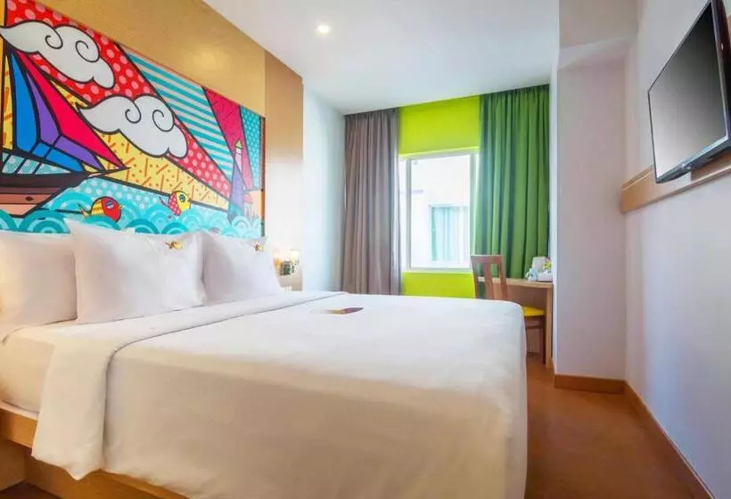 Fotos del hotel Maxones At Resort Makassar:  23