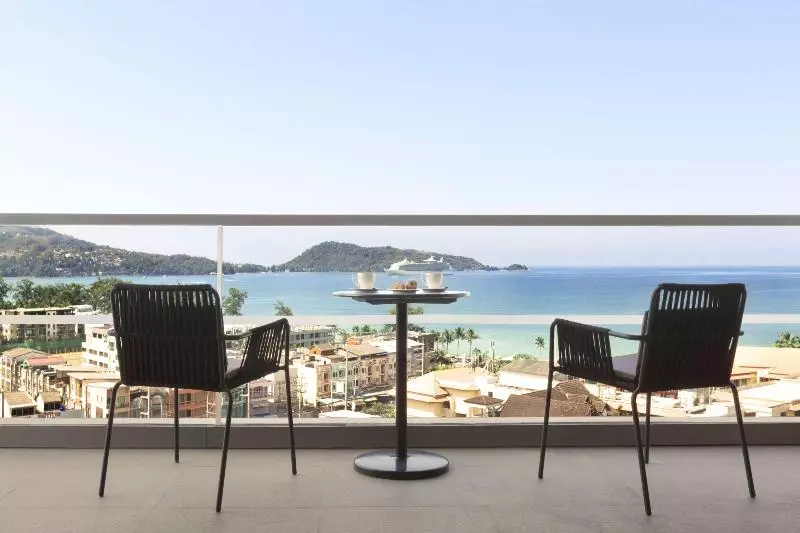 Fotos del hotel The Andaman Beach  Phuket Patong:  20