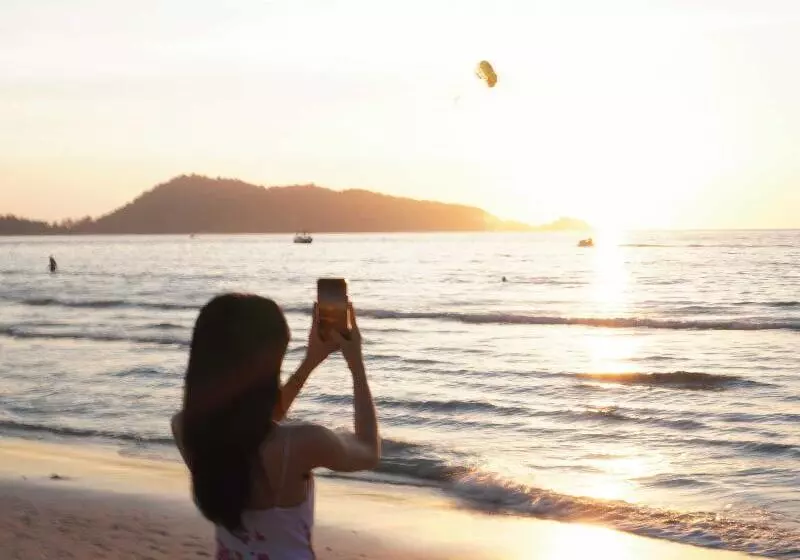 Fotos del hotel The Andaman Beach  Phuket Patong:  7