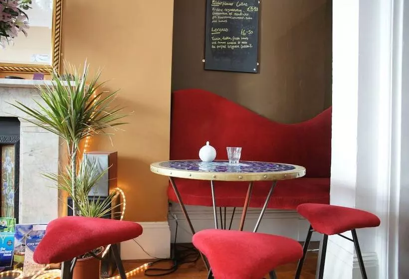 Fotos del hotel The Oriental  Guest House:  2