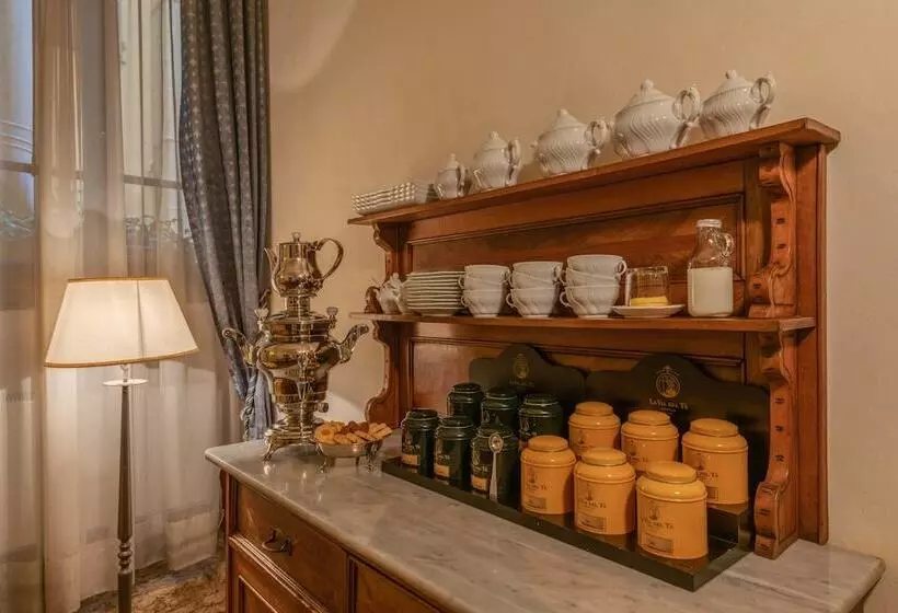 Fotos del hotel Residenza D'epoca In Piazza Della Signoria:  12
