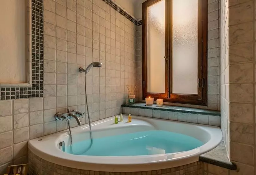 Fotos del hotel Residenza D'epoca In Piazza Della Signoria:  8