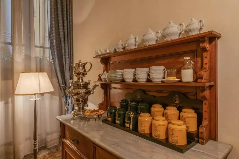 Fotos del hotel Residenza D'epoca In Piazza Della Signoria:  7