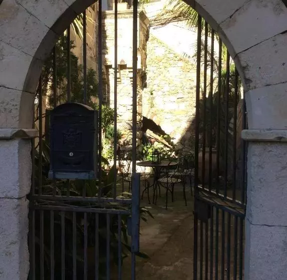 Fotos del hotel Villa Floresta Taormina:  17