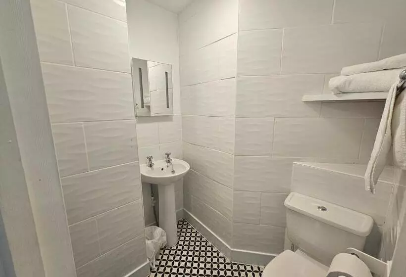 Fotos del hotel Rivelyn:  10