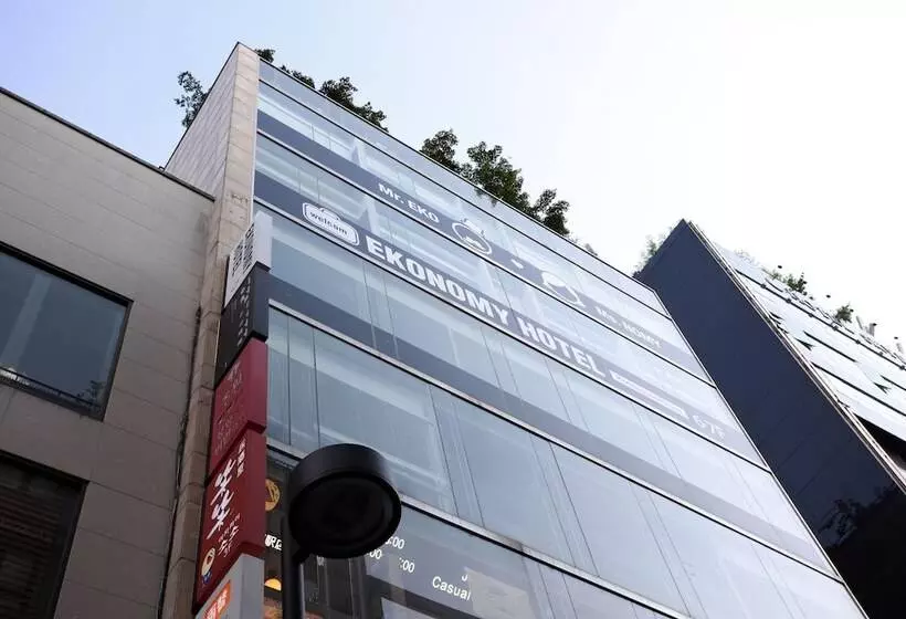 Fotos del hotel Ekonomy  Myeongdong Premier:  6