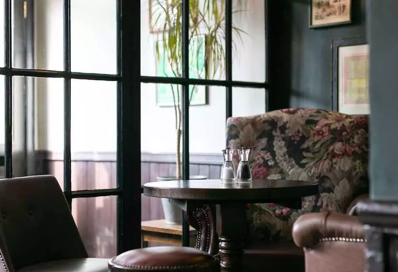 Fotos del hotel Rose And Crown:  13