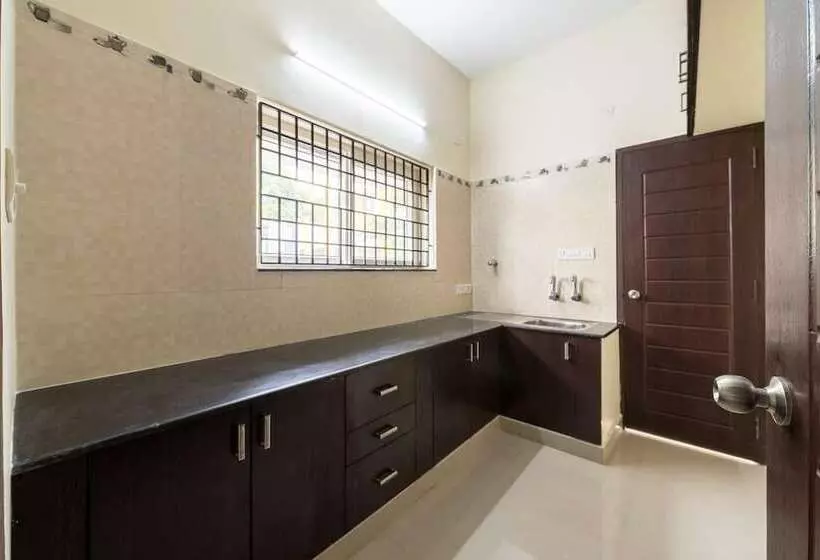 Fotos del hotel Treebo Trend Adin Residence:  5