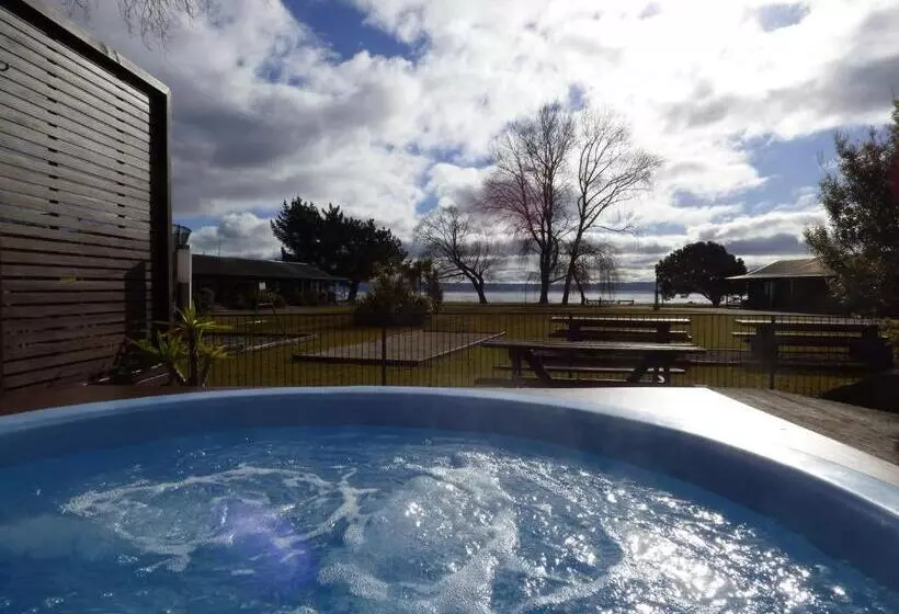 Fotos del hotel Cedarwood Lakeside:  17