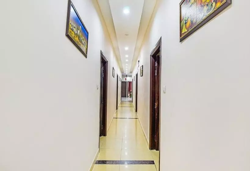 Fotos del hotel Fab Js Regency:  2