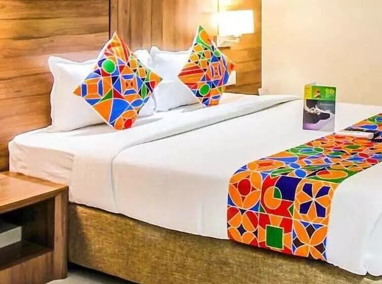 Fotos del hotel Fab Js Regency:  6