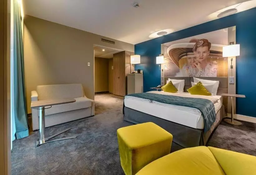 Fotos del hotel Mercure Berlin Wittenbergplatz:  21